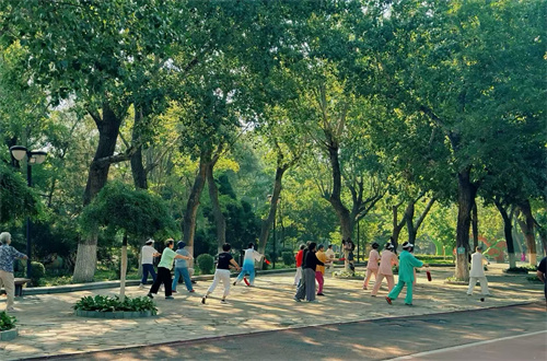 7-250503113U3344.jpg