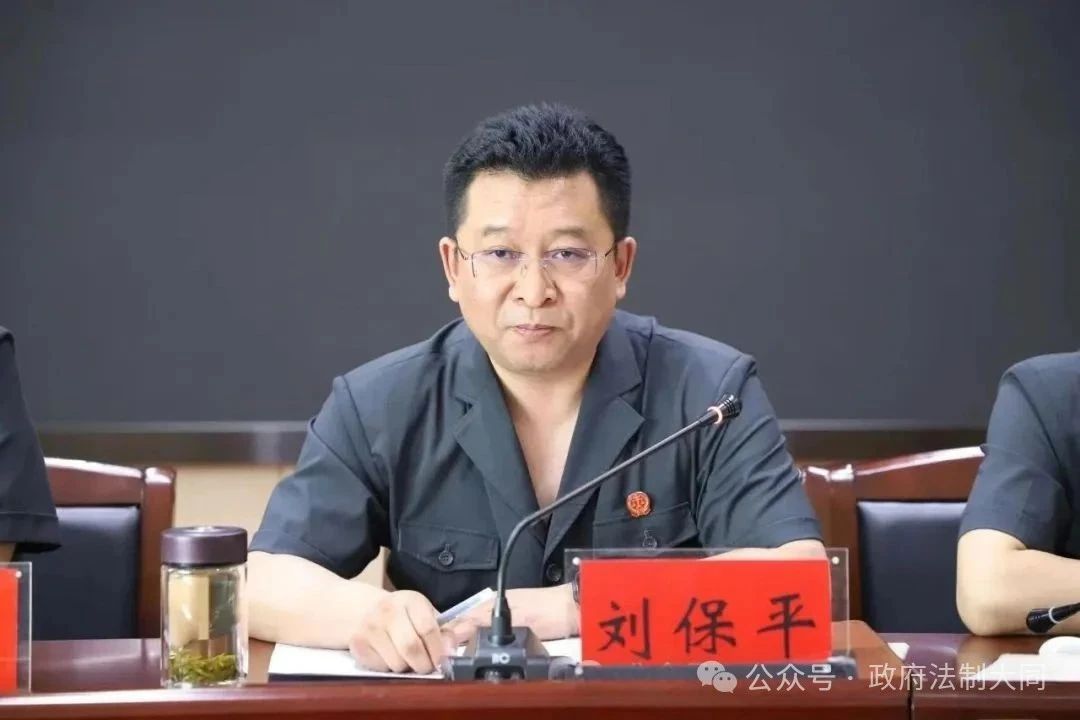 山西省大同市云冈区法院院长为全院干警讲授专题党课