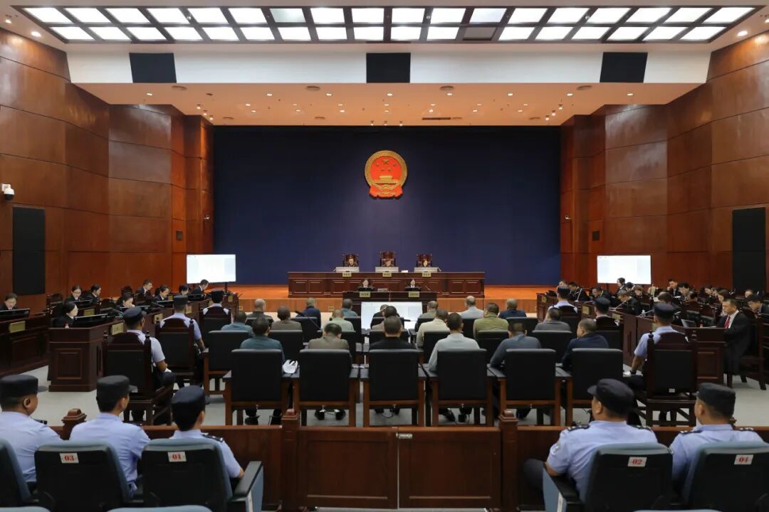 缅北白家罪行披露：涉案200余亿，设立41个诈骗园区，贩毒制毒约11吨